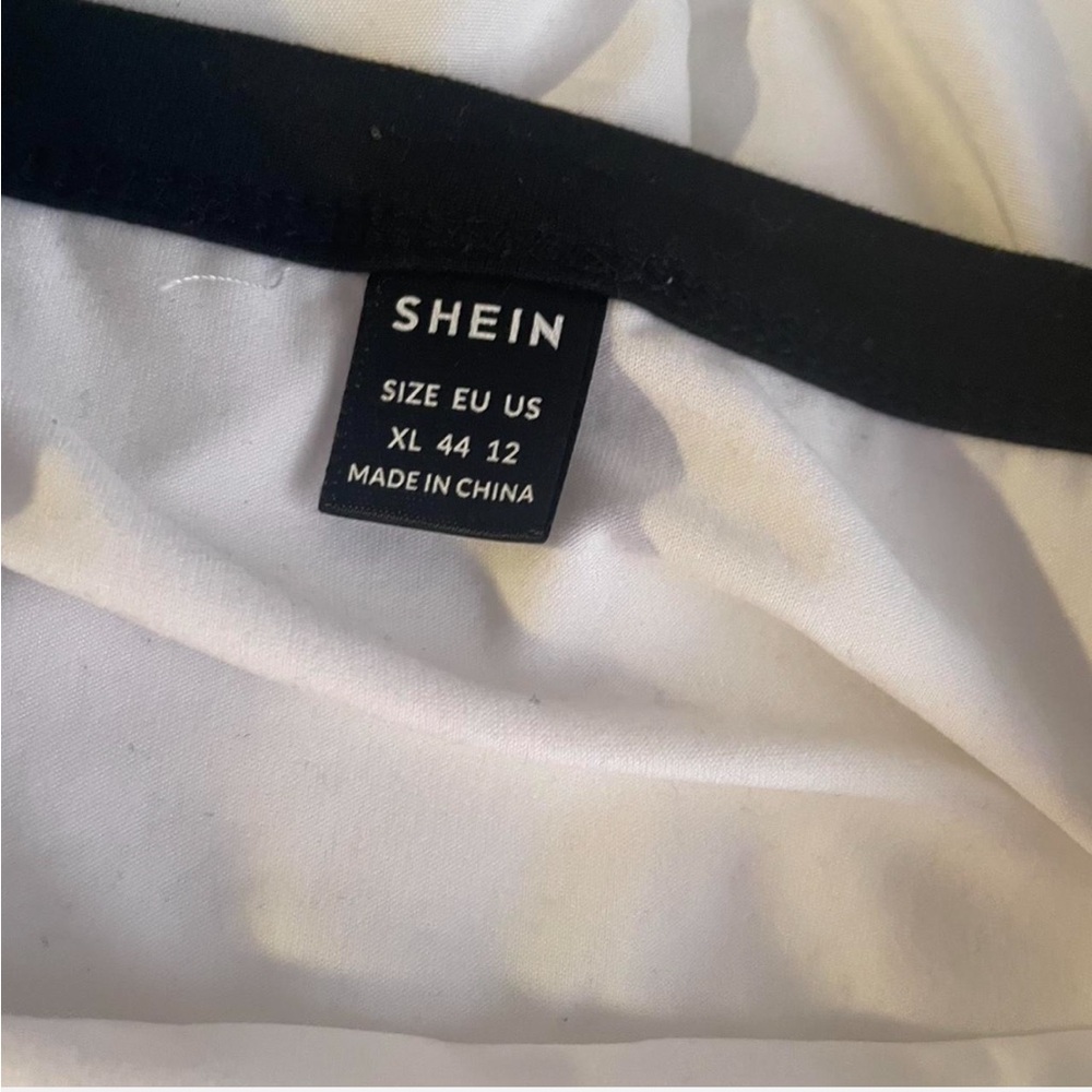 SHEIN Black and White Crop Top